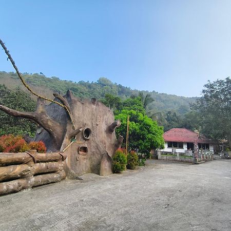 Forest And River Edge Resort Kannur Luaran gambar