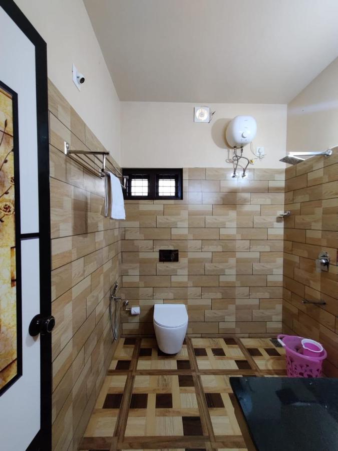 Forest And River Edge Resort Kannur Luaran gambar