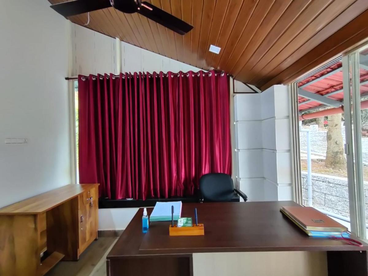Forest And River Edge Resort Kannur Luaran gambar