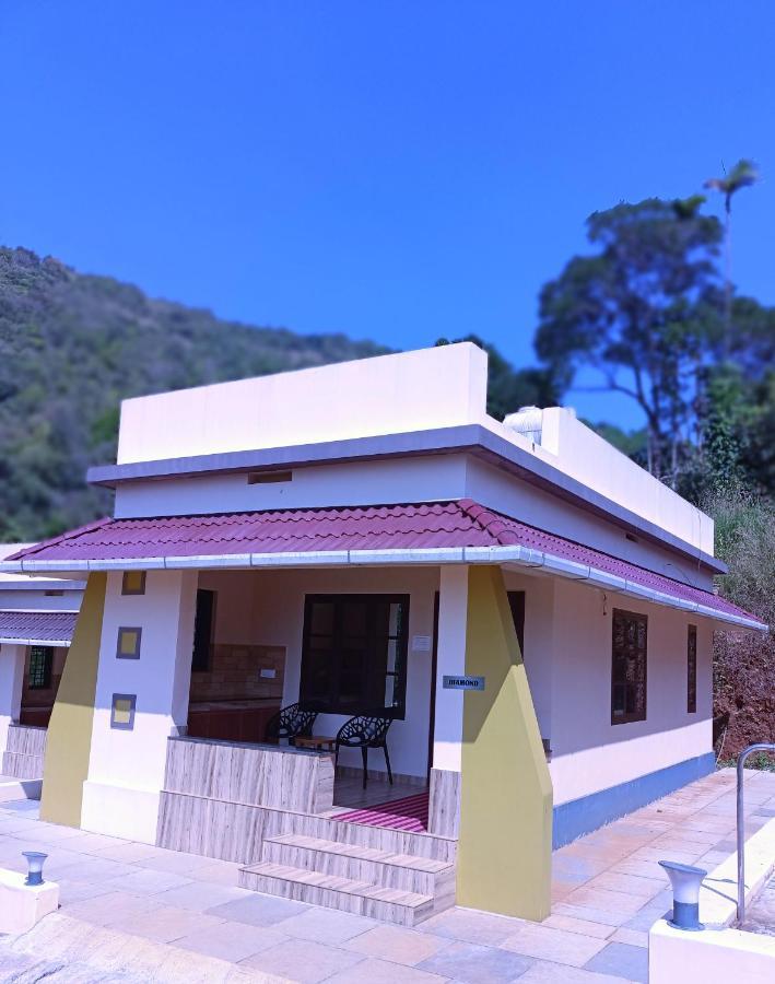 Forest And River Edge Resort Kannur Luaran gambar