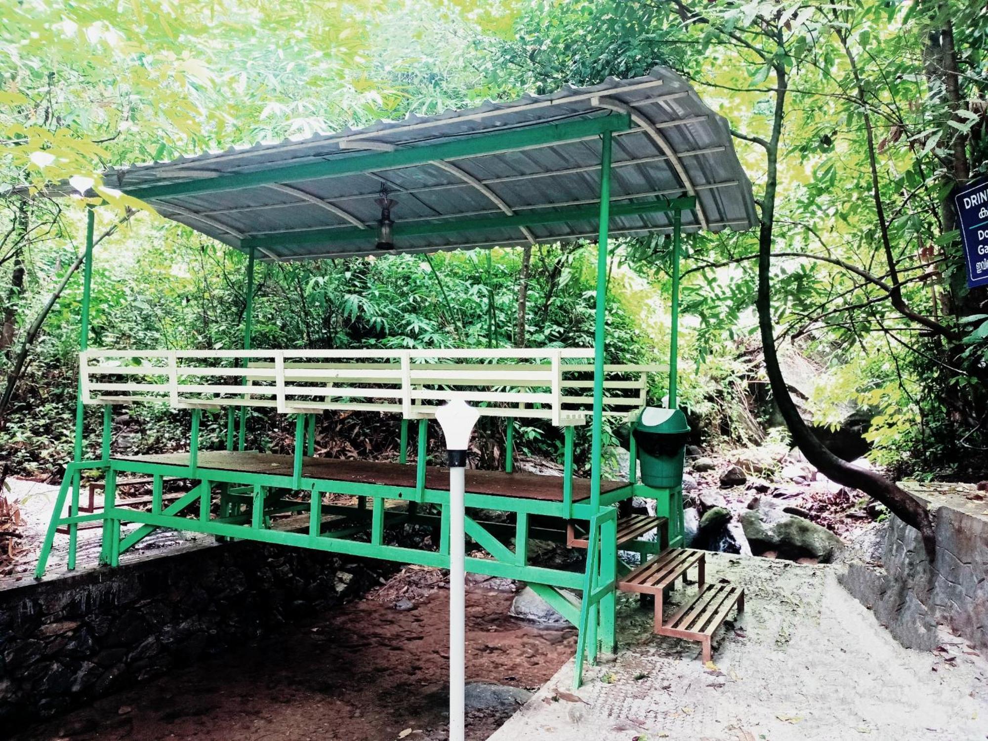 Forest And River Edge Resort Kannur Luaran gambar